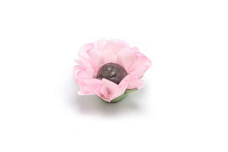 Truffilio Handmade Paper Truffle Cups | Truffle Liners | Truffle Wrappers | Fominhas | Candy cups for chocolate | Forminhas de Brigadeiro | Candy liners - Pack of 20 - (Paper, Pink) - Image 2